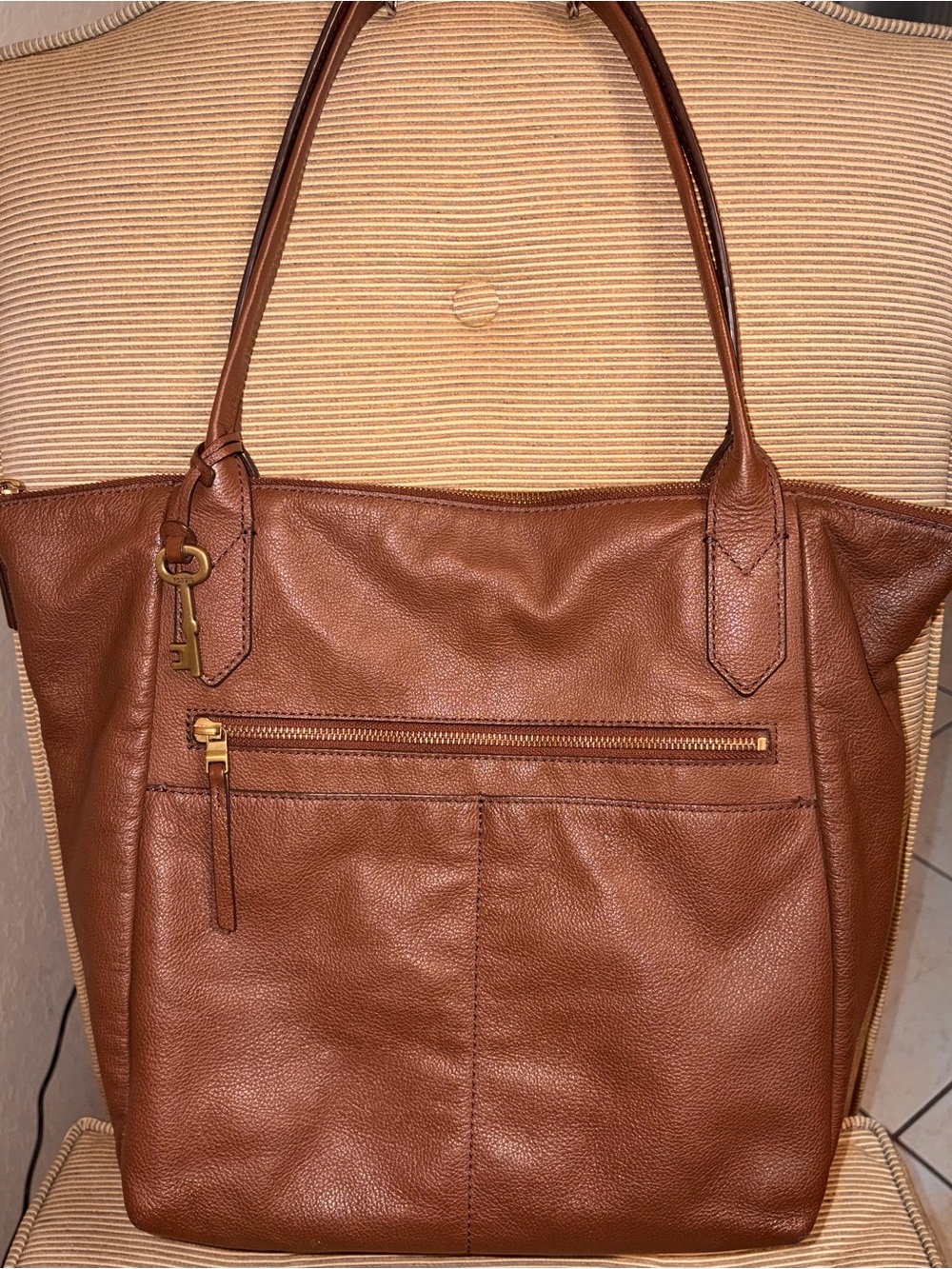 FOSSIL Fiona Leather Shopper Tote Bag in Saddle Brown